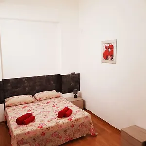 https://new-flat-with-jacuzzi-center-palermo.palermohotels.org